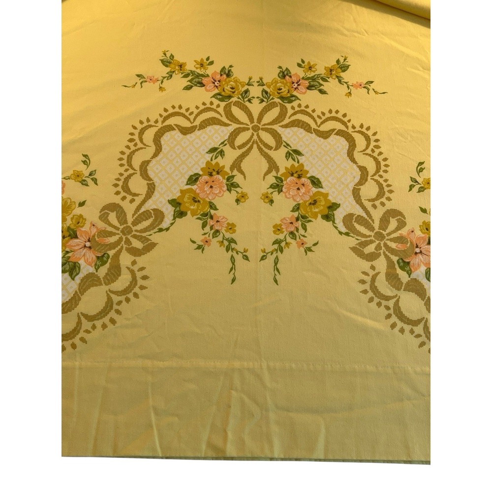 Vintage JC Penneys Flat Sheet Yellow Gold Ribbon Floral Bedsheet‎